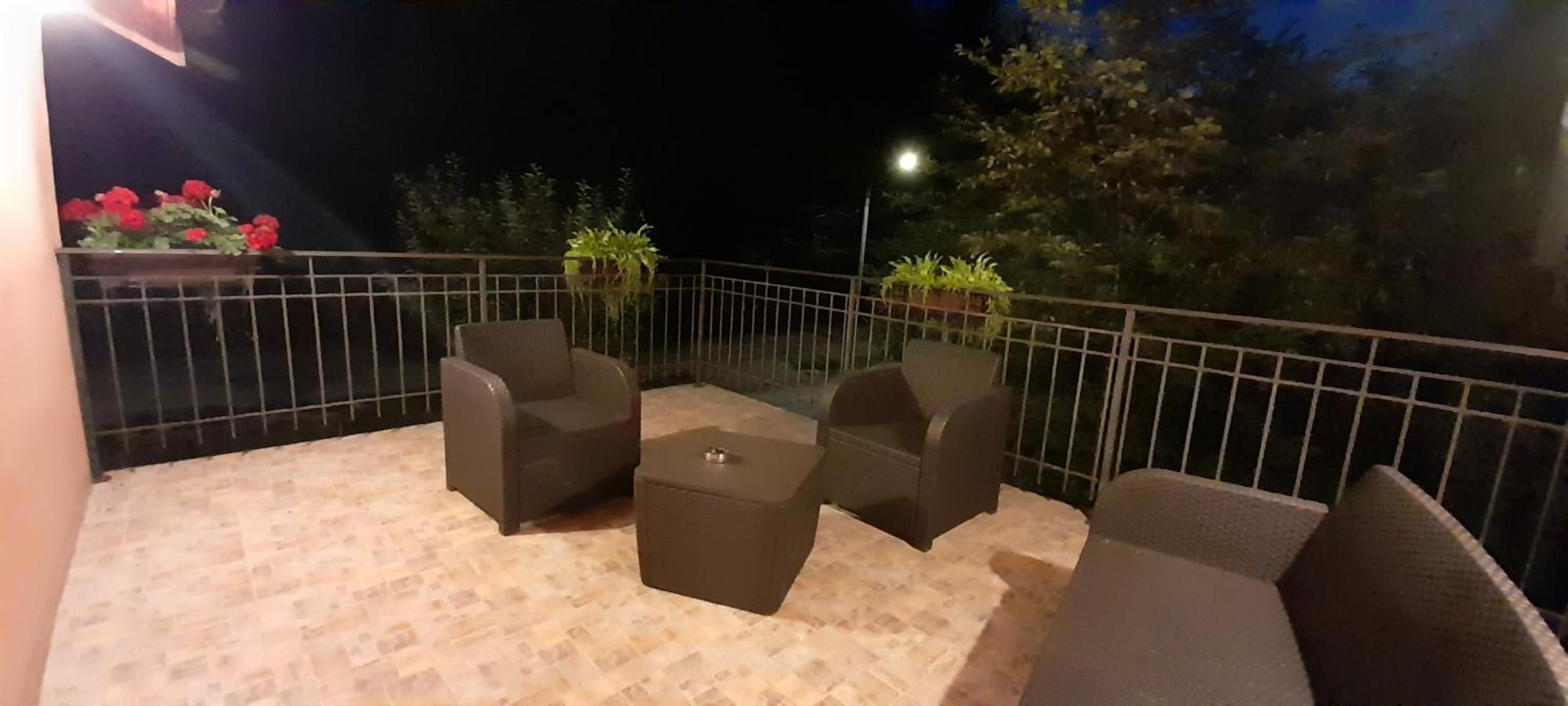 Casa Iulia & Matei Villa คือร์ตีโชอารา ภายนอก รูปภาพ